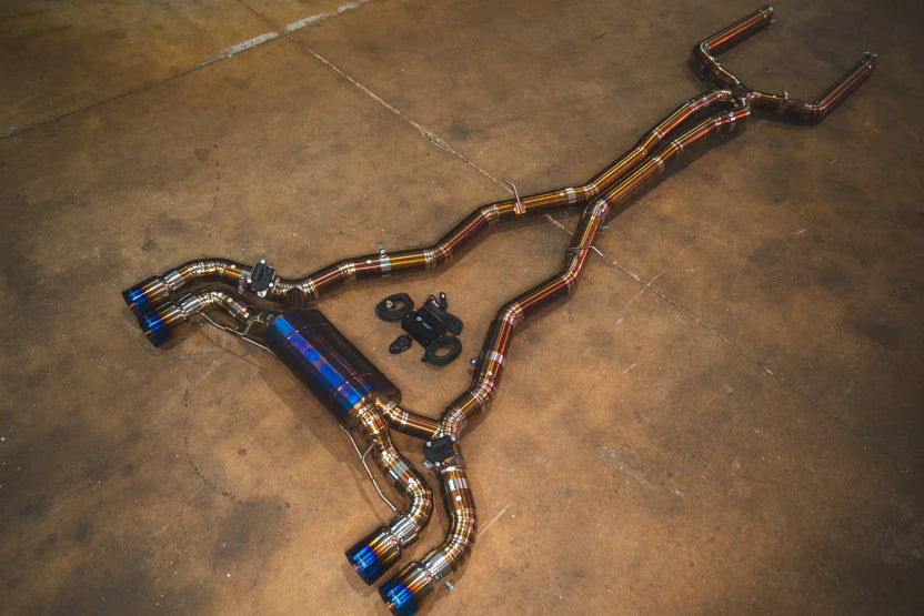 BMW F90 M5 Valved Sport Exhaust System Gold + Purple Burnt Titanium (4) Titanium Burnt (3.5 outlet)