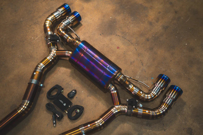 BMW F90 M5 Valved Sport Exhaust System Gold + Purple Burnt Titanium (4) Titanium Burnt (3.5 outlet)