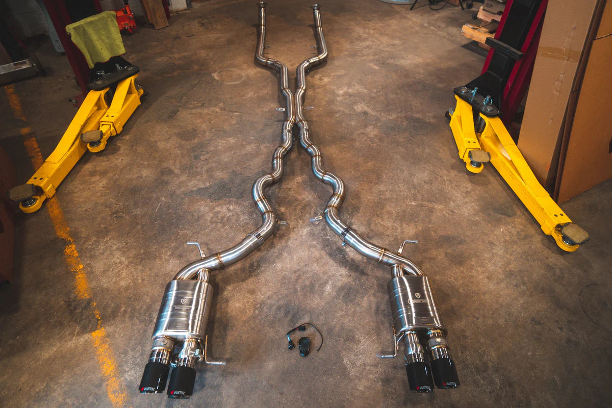 BMW F10 M5 / F12 M6 / F06 M6 Valved RACE Exhaust System - Titanium w/ Titanium Burnt Tips