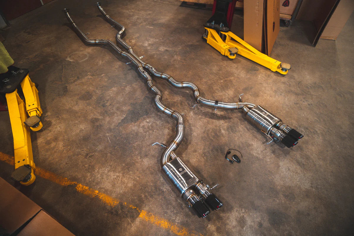 BMW F10 M5 / F12 M6 / F06 M6 Valved RACE Exhaust System - Titanium w/ Titanium Burnt Tips