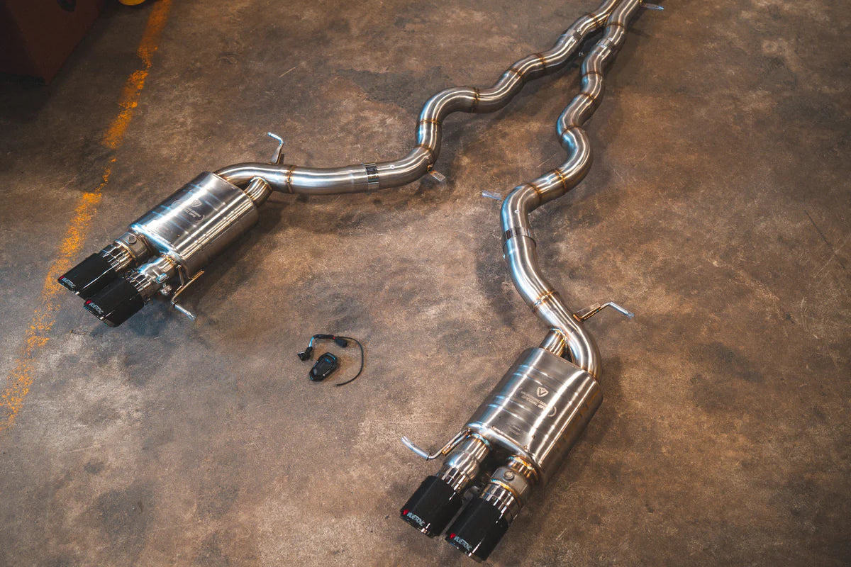 BMW F10 M5 / F12 M6 / F06 M6 Valved RACE Exhaust System - Titanium w/ Titanium Burnt Tips