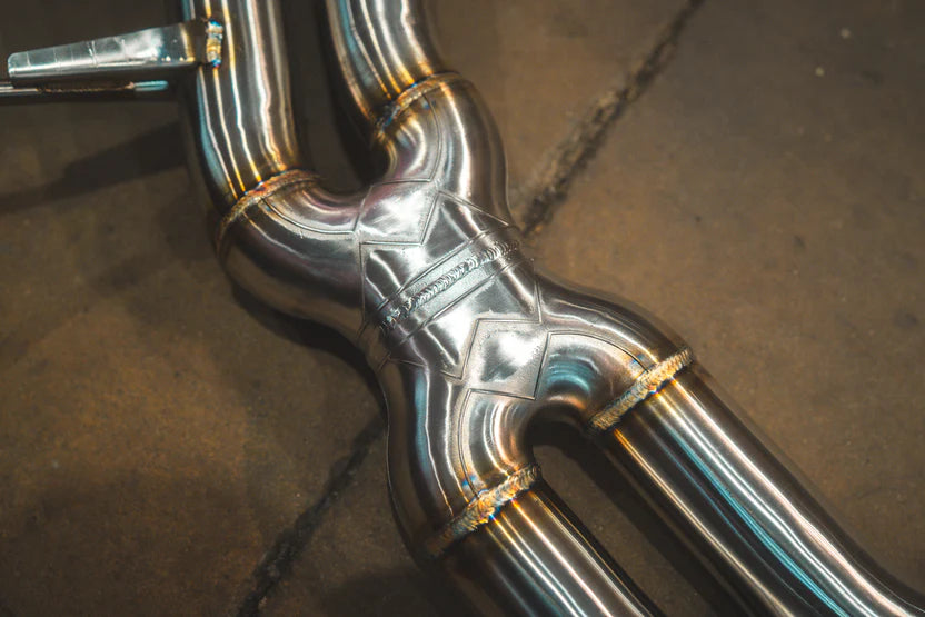 Audi B8 / B8.5 S4 / S5 Valved Sport Exhaust System - Anodized Gold w/ 1x1 Carbon Tips