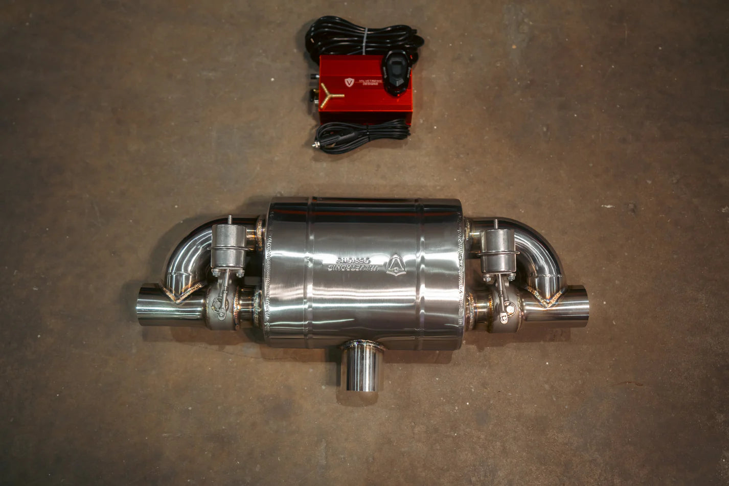 Universal Valved Muffler Kit - T Style 2.5 inch / 63 MM 1 Muffler