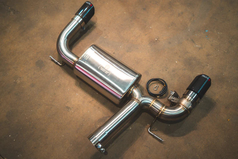 BMW F30 / F22 / F36 / F32 Valved Sport Exhaust System (Axleback) - Polished - 1x1 Carbon Tips - 3.5" Outlet