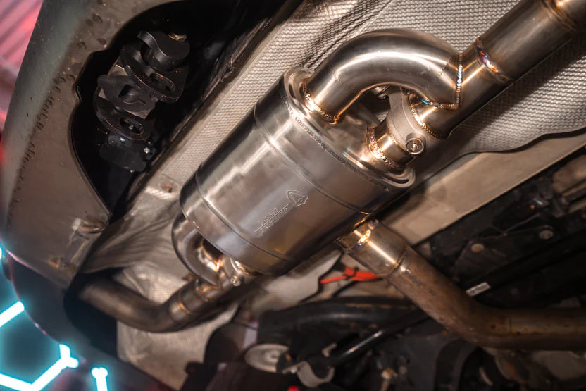 Truck/SUV Universal Valved Muffler Kit (Dual Muffler) - 3.5" - No Tips