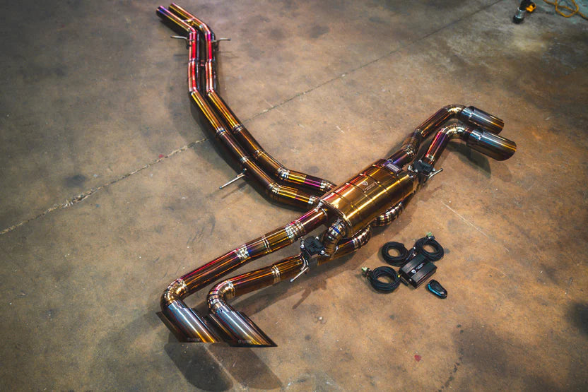 Lamborghini Urus Free Flow Race Front Pipes